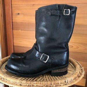 Frye Black Veronica Leather Boots